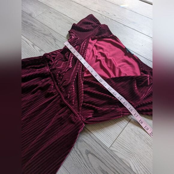 Modcloth Maroon Ribbed Midi Formal Holiday Dress Size Medium - Picture 5 of 6